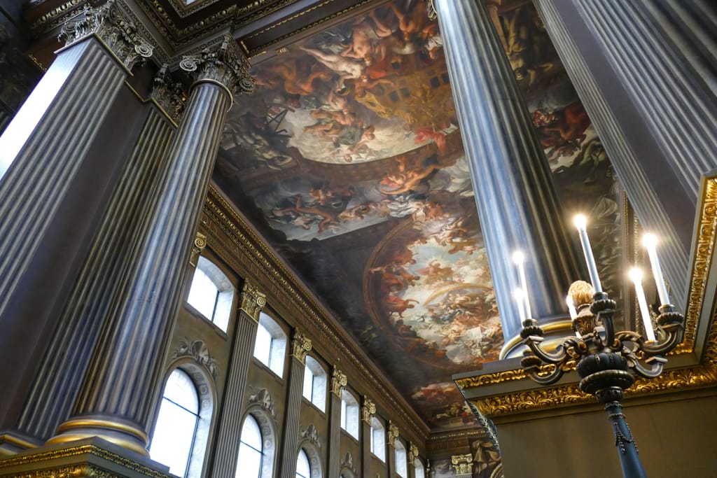 Visitare la Painted Hall a Greenwich, la Cappella Sistina britannica My Scratch Map - Travel Blog Colonne d'ingresso della Painted Hall